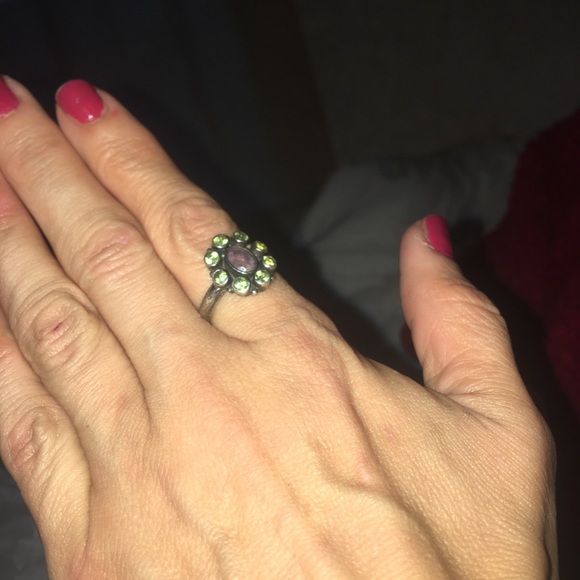 NB 925 Gemstone Ring Size 8 - Picture 2 of 6